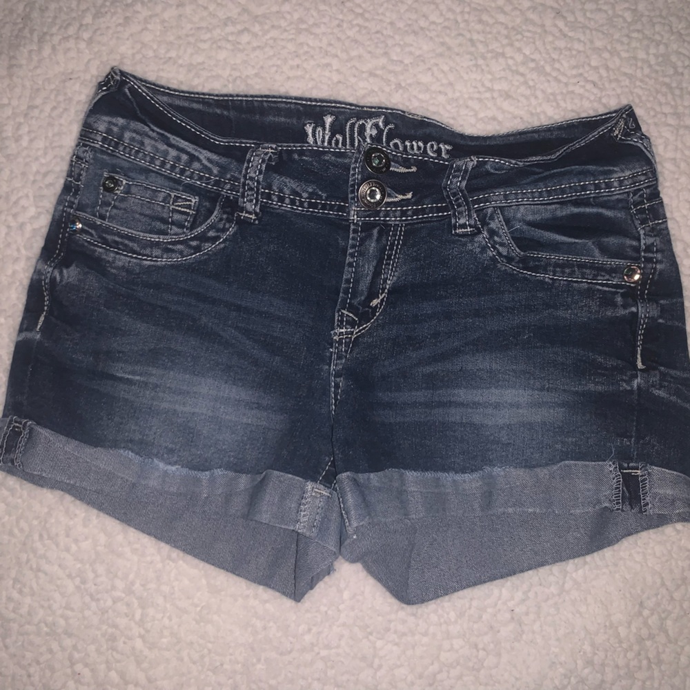 WALLFLOWER JEAN SHORTS